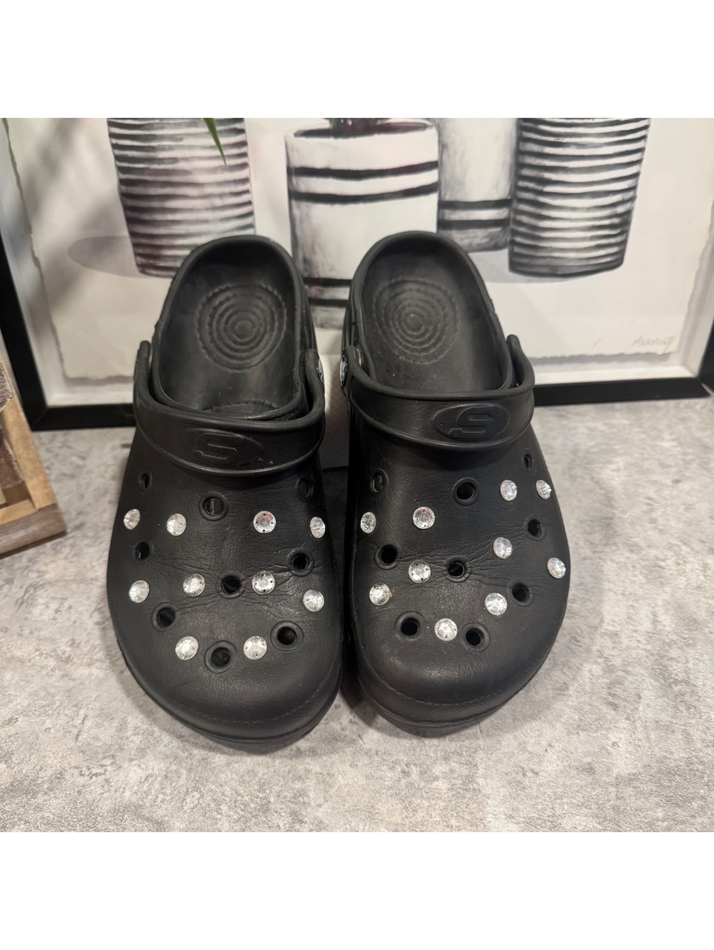 Clogs Non-slip Sandals for women Size 8.